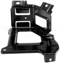 Charger l'image dans la galerie, 00093 Battery Tray Dorman - HELP Canada