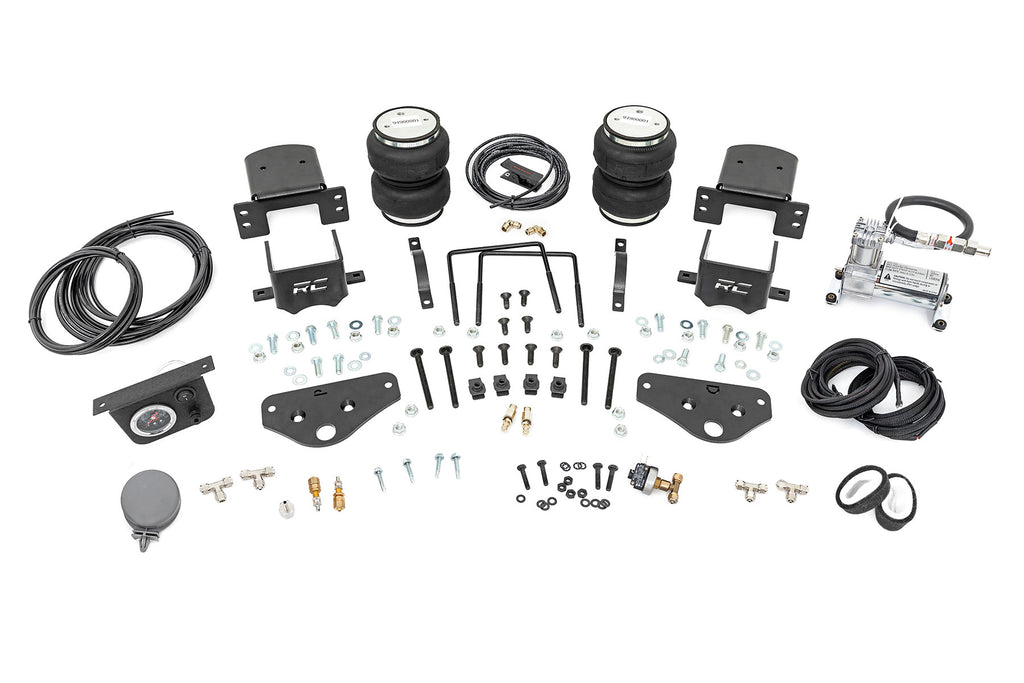 10016C Air Spring Kit w/Compressor - Ford Super Duty 4WD (2017-2022) Rough Country Canada