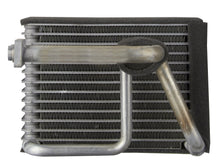 Load image into Gallery viewer, 1010126 Spectra Premium A/C Evaporator Core Spectra Premium Canada