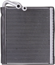 Load image into Gallery viewer, 1010220 Spectra Premium A/C Evaporator Core Spectra Premium Canada