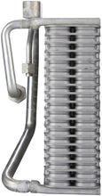 Charger l'image dans la galerie, 1054296 Spectra Premium A/C Evaporator Core Spectra Premium Canada