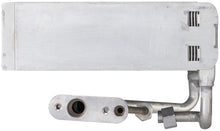 Charger l'image dans la galerie, 1054296 Spectra Premium A/C Evaporator Core Spectra Premium Canada