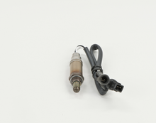 Charger l'image dans la galerie, 13032 Actual OE Oxygen Sensor Bosch Canada