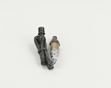 Charger l'image dans la galerie, 13038 Oxygen Sensor Bosch Canada
