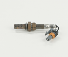 Load image into Gallery viewer, 13050 Oxygen Sensor Bosch Canada