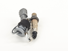Charger l'image dans la galerie, 13056 Oxygen Sensor Bosch Canada