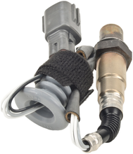 Charger l'image dans la galerie, 13056 Oxygen Sensor Bosch Canada