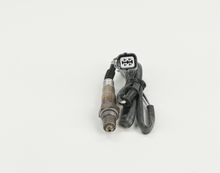 Load image into Gallery viewer, 13071 Oxygen Sensor Bosch Canada