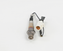 Charger l'image dans la galerie, 13117 Actual OE Oxygen Sensor Bosch Canada