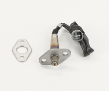 Load image into Gallery viewer, 13136 Oxygen Sensor Bosch Canada