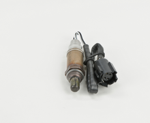 Charger l'image dans la galerie, 13138 Oxygen Sensor Bosch Canada