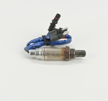 Charger l'image dans la galerie, 13144 Oxygen Sensor Bosch Canada