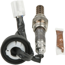 Load image into Gallery viewer, 13151 Oxygen Sensor Bosch Canada
