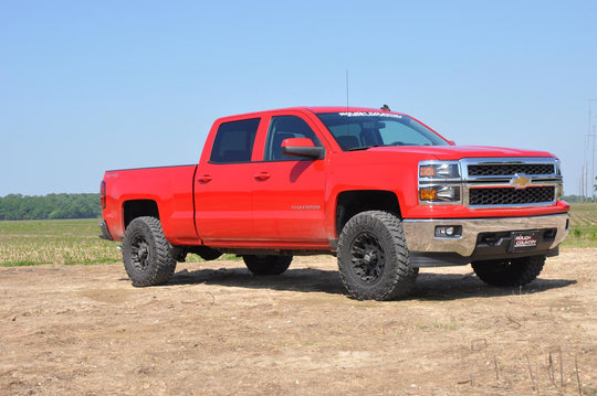 1312 2.5 Inch Leveling Kit - Stamped Steel - Chevy/GMC 1500 (16-18) Rough Country Canada