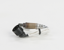 Load image into Gallery viewer, 13231 Oxygen Sensor Bosch Canada