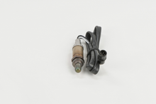Charger l'image dans la galerie, 13238 Actual OE Oxygen Sensor Bosch Canada