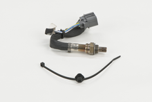 Load image into Gallery viewer, 13246 Wide-band Oxygen Sensor Bosch Canada