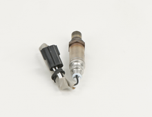 Load image into Gallery viewer, 13284 Engineered Oxygen Sensor Bosch Canada