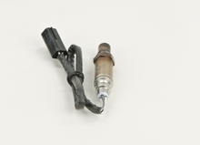 Load image into Gallery viewer, 13289 Engineered Oxygen Sensor Bosch Canada
