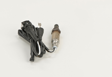 Load image into Gallery viewer, 13308 Oxygen Sensor Bosch Canada