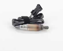 Charger l'image dans la galerie, 13369 Actual OE Oxygen Sensor Bosch Canada