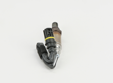Charger l'image dans la galerie, 13453 Oxygen Sensor Bosch Canada