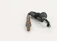 Load image into Gallery viewer, 13471 Oxygen Sensor Bosch Canada