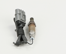 Load image into Gallery viewer, 13504 Oxygen Sensor Bosch Canada