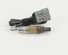Load image into Gallery viewer, 13504 Oxygen Sensor Bosch Canada