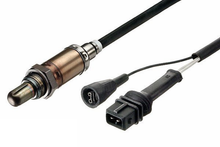 Load image into Gallery viewer, 13508 Oxygen Sensor Bosch Canada