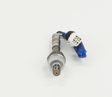 Charger l'image dans la galerie, 13519 Oxygen Sensor Bosch Canada