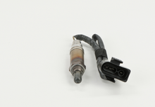 Charger l'image dans la galerie, 13524 Oxygen Sensor Bosch Canada