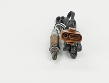 Load image into Gallery viewer, 13552 Oxygen Sensor Bosch Canada