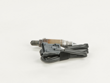 Charger l'image dans la galerie, 13577 Actual OE Oxygen Sensor Bosch Canada