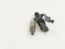 Charger l'image dans la galerie, 13577 Actual OE Oxygen Sensor Bosch Canada