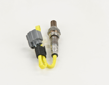 Load image into Gallery viewer, 13656 Oxygen Sensor Bosch Canada