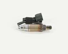 Charger l'image dans la galerie, 13664 Oxygen Sensor Bosch Canada