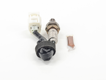 Load image into Gallery viewer, 13671 Oxygen Sensor Bosch Canada