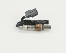 Load image into Gallery viewer, 13678 Wide-band Oxygen Sensor Bosch Canada