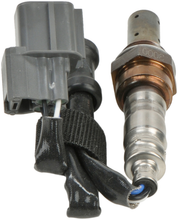 Load image into Gallery viewer, 13678 Wide-band Oxygen Sensor Bosch Canada