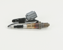 Charger l'image dans la galerie, 13695 Oxygen Sensor Bosch Canada