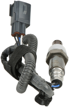 Load image into Gallery viewer, 13732 Oxygen Sensor Bosch Canada