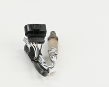 Load image into Gallery viewer, 13736 Oxygen Sensor Bosch Canada