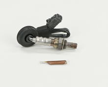 Load image into Gallery viewer, 13745 Oxygen Sensor Bosch Canada