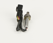 Load image into Gallery viewer, 13749 Oxygen Sensor Bosch Canada