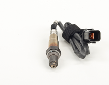 Load image into Gallery viewer, 13751 Oxygen Sensor Bosch Canada