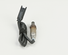 Load image into Gallery viewer, 13755 Oxygen Sensor Bosch Canada