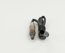 Load image into Gallery viewer, 13755 Oxygen Sensor Bosch Canada
