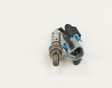 Load image into Gallery viewer, 13847 Oxygen Sensor Bosch Canada