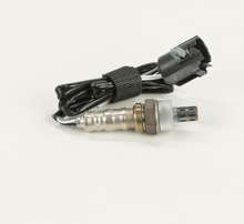 Load image into Gallery viewer, 13871 Oxygen Sensor Bosch Canada